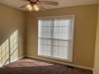 Building Photo - Home For Rent