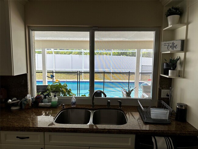 Building Photo - 6860 Calle Del Paz S