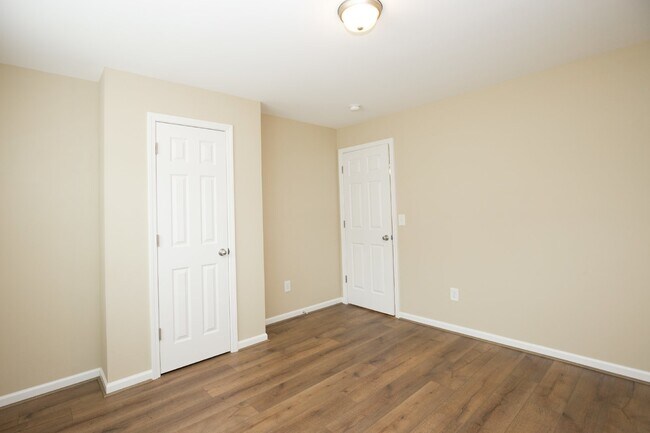 Building Photo - "Charming 3 Bed, 2 Bath Home in Spring Lak...