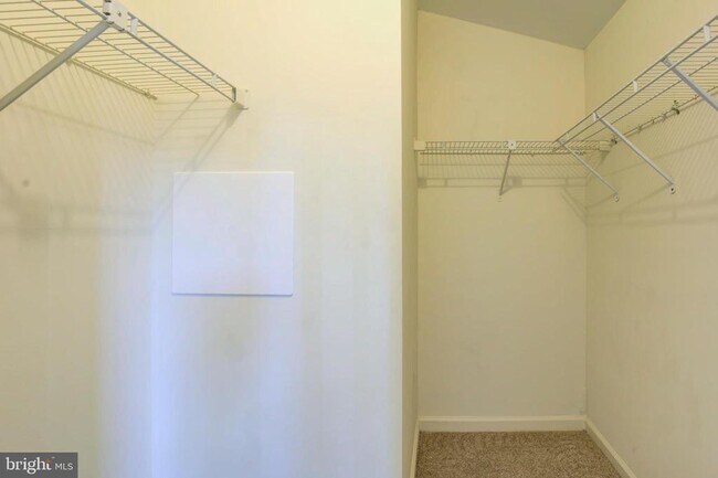 Building Photo - 12830 Evansport Pl