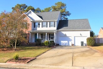 Building Photo - 3 Bedroom 2 Bath with Bonus Rooom