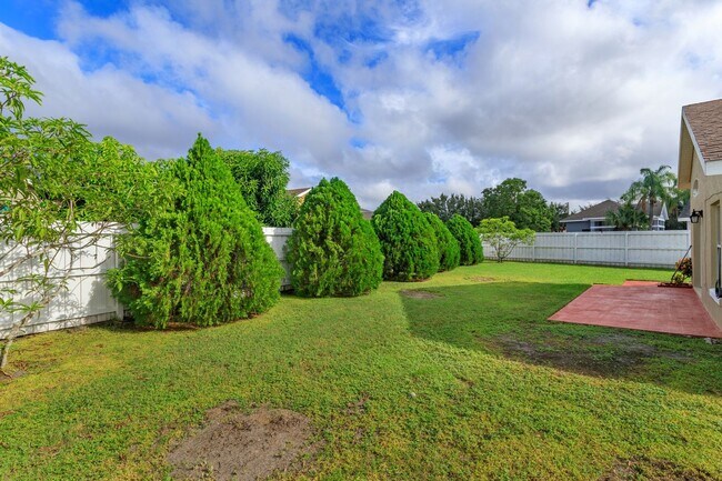 Building Photo - Charming 3-Bedroom Home for Rent in South ...
