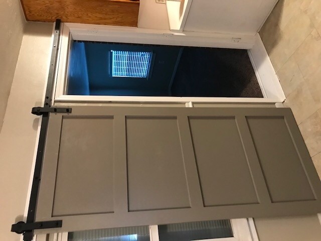 Building Photo - 1517 Windsor Way