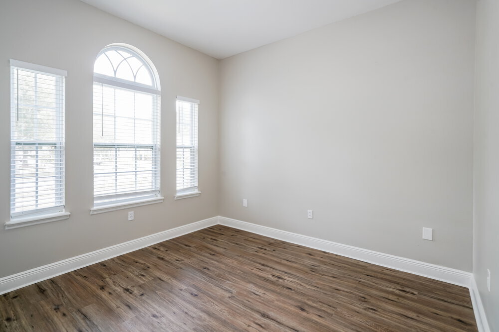 Building Photo - 210 Montara Drive