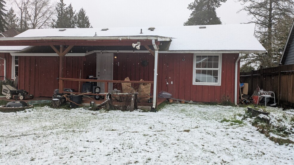 Backyard porch - 2300 192nd Pl SW