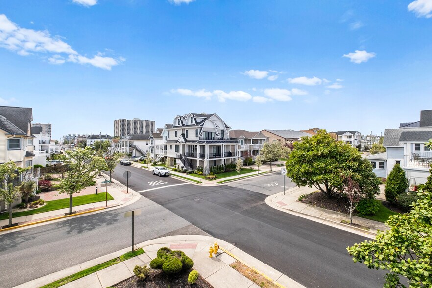 Building Photo - 9417 Winchester Ave