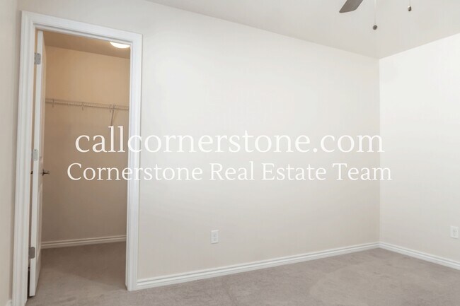 Building Photo - 11081 Echo Canyon Dr