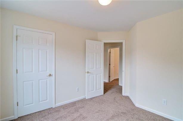 Building Photo - 3702 Autumn View Dr