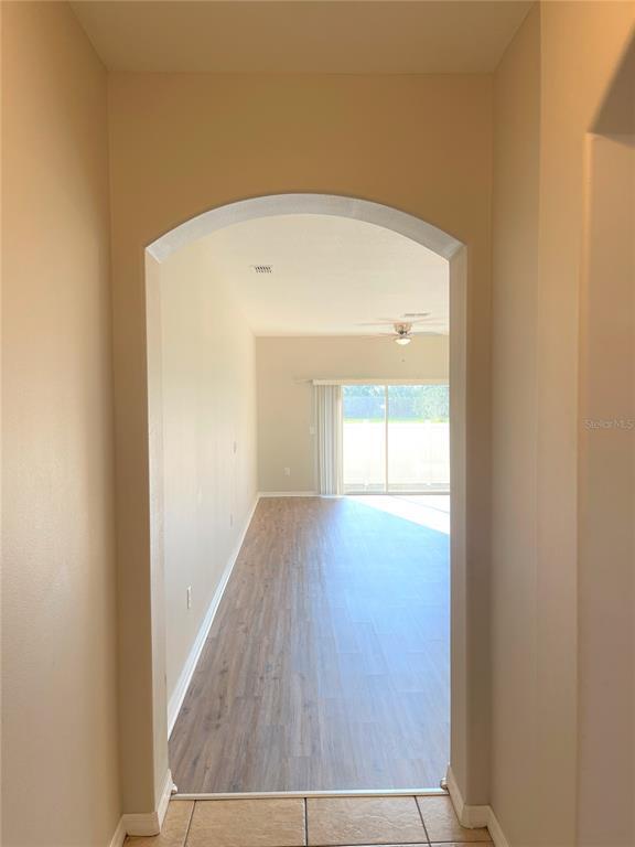Building Photo - 4011 Winding Vine Dr