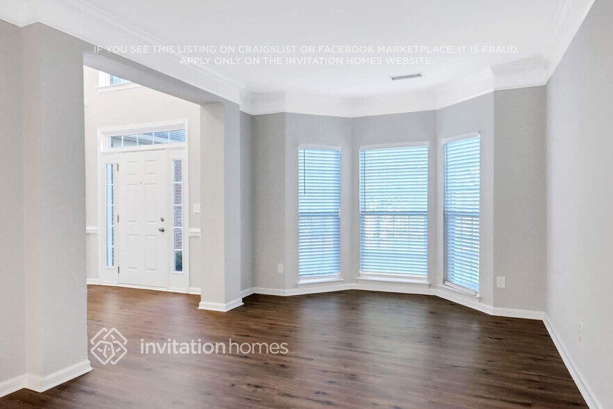 Building Photo - 10641 Partridgeberry Dr