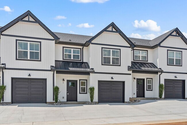 Building Photo - Sango Drive 3 Bedroom Condo For Rent!