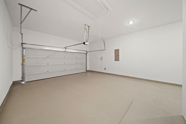 Building Photo - 4535 Windmill Lndg Ln