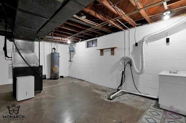 Building Photo - 3 Bedroom Home For Rent