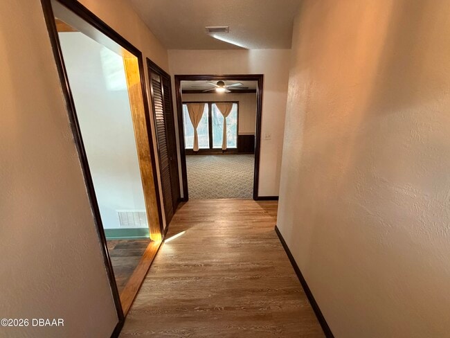 Building Photo - 711 Freda Ln