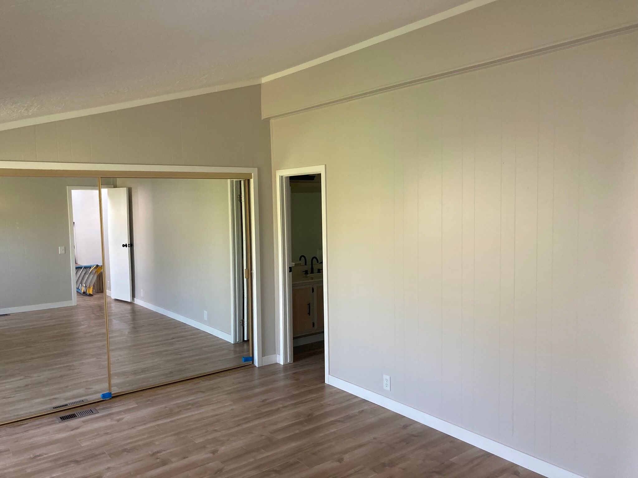 Building Photo - 4650 Dulin Rd