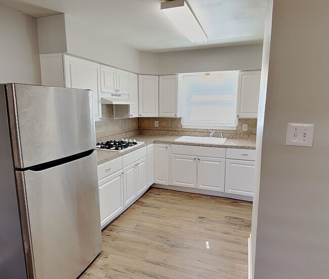 Building Photo - Adorable One-Story Brick Home in East Green Hill, Fort Worth! $500 off the first full month's ren...