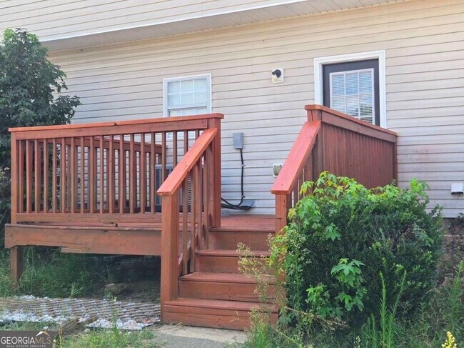 Building Photo - 119 Odyssey Dr NW