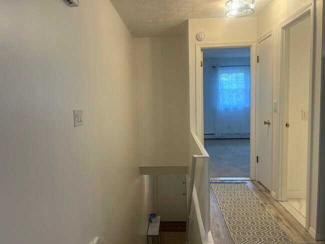 Building Photo - 213 Regan Rd