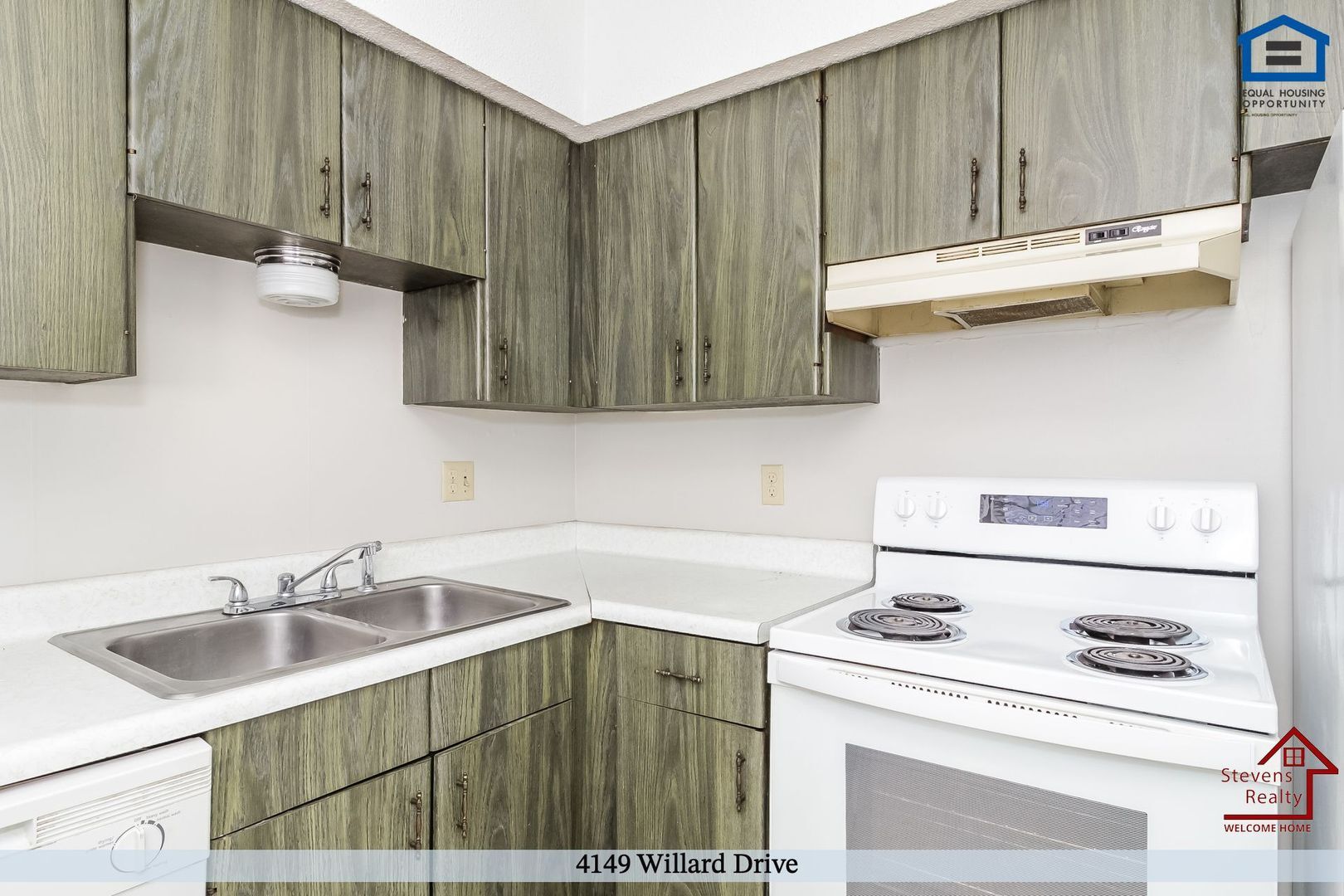 Building Photo - 4149 Willard Dr