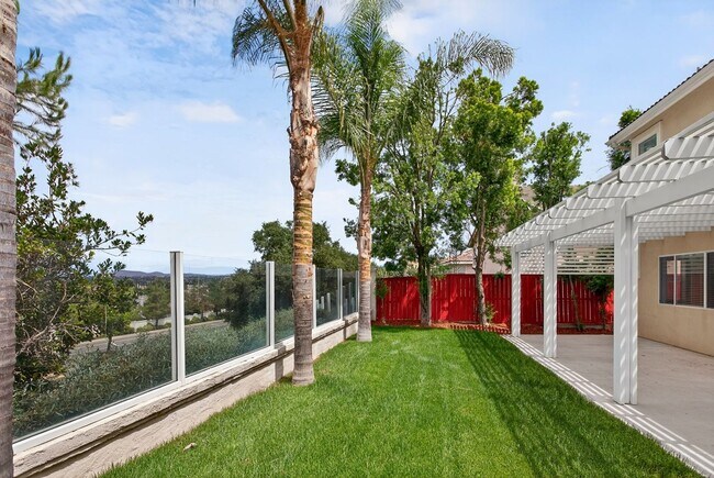 Building Photo - Most Desireable Neighborhood in Temecula  Eastridge by Redhawk