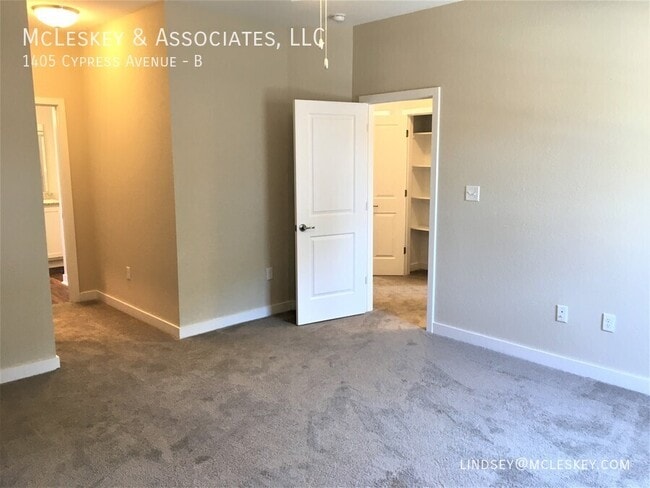 Building Photo - 1405 Cypress Ave