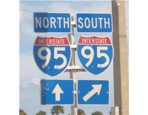 Building Photo - 2920 SW 15th St