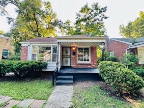 Building Photo - 4 Bedroom 1 Bath Welcome Section 8