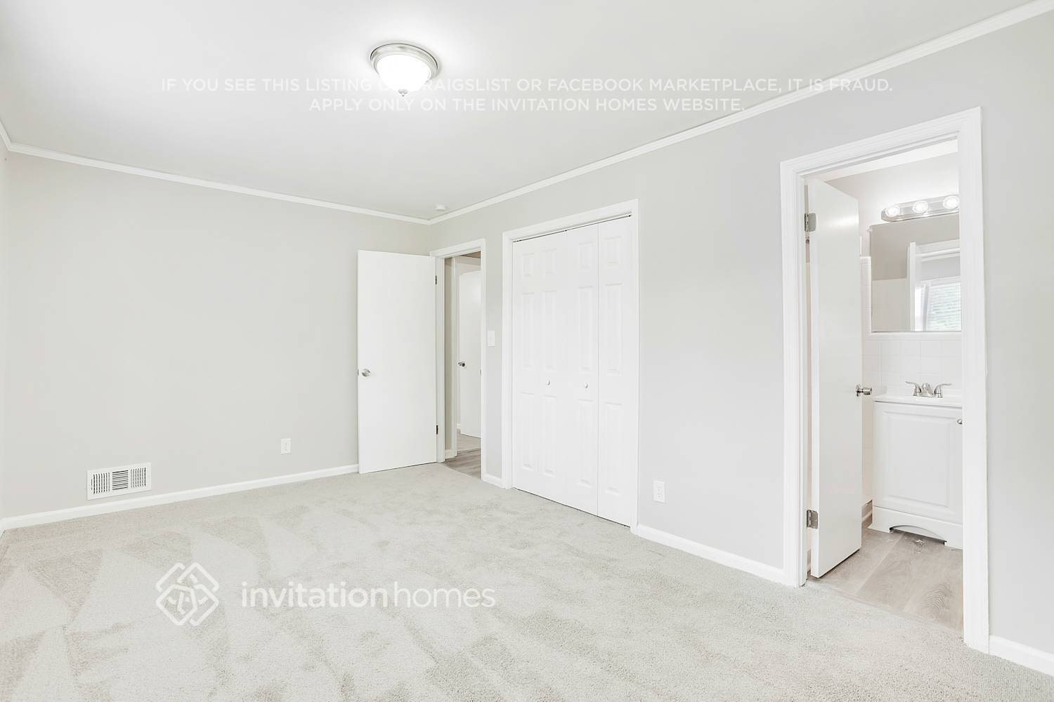 Building Photo - 2550 Greenwood Cir