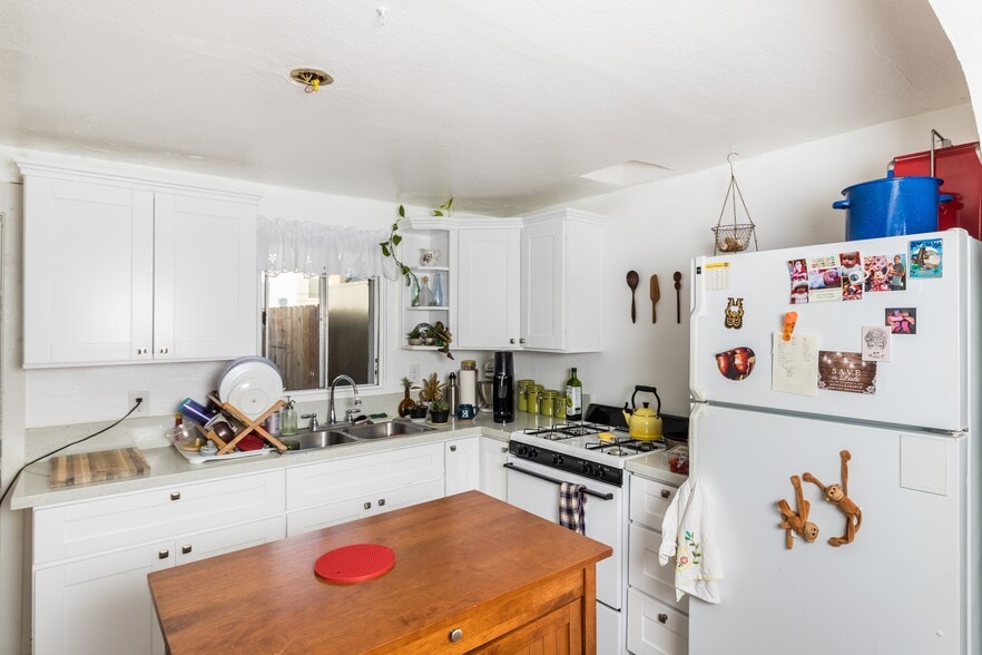 Building Photo - 4079 38th St