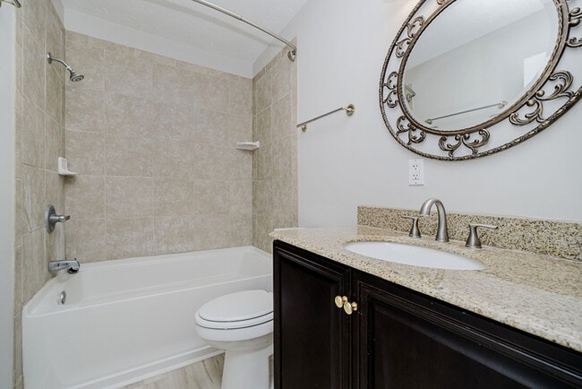 Building Photo - Bright & Inviting 2BR Home Near the Monon Center