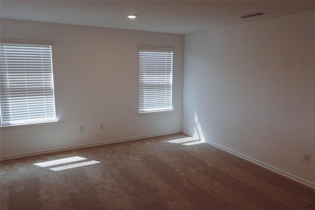 Building Photo - 15161 Canyon Rapids Rd