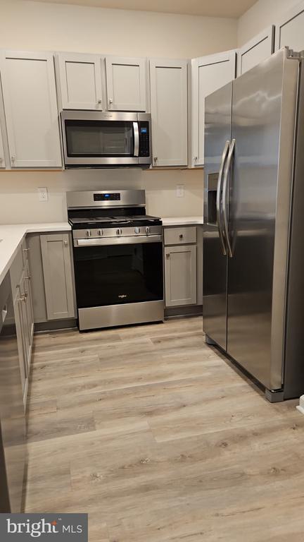 Building Photo - 30 Elliot Ln