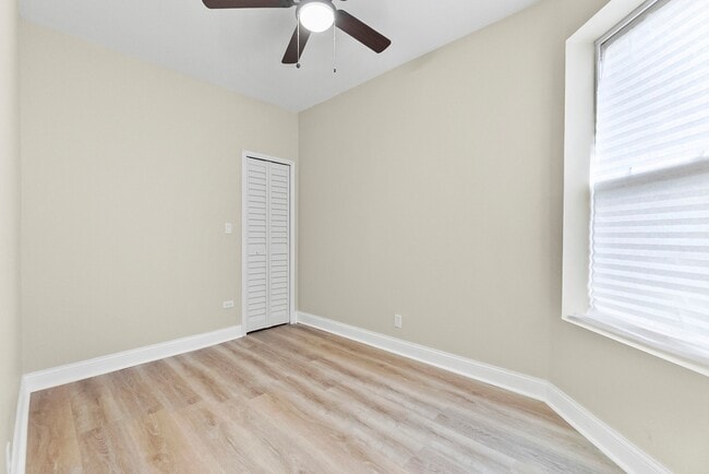 Building Photo - 4704 W Monroe St