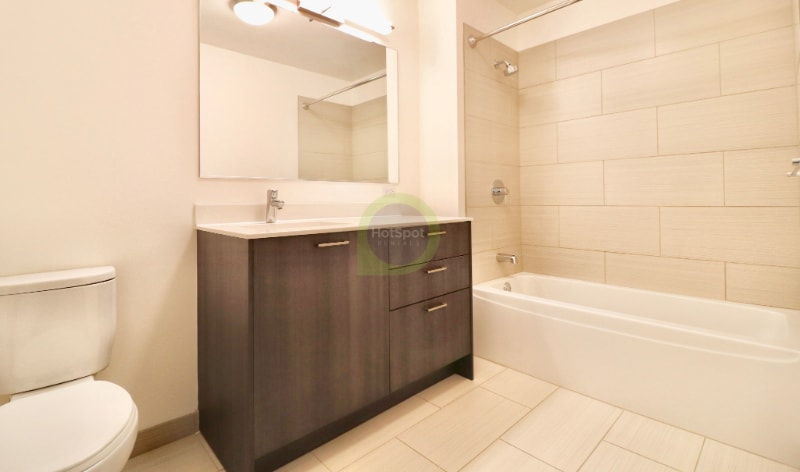 Building Photo - 1323 S Wabash Ave