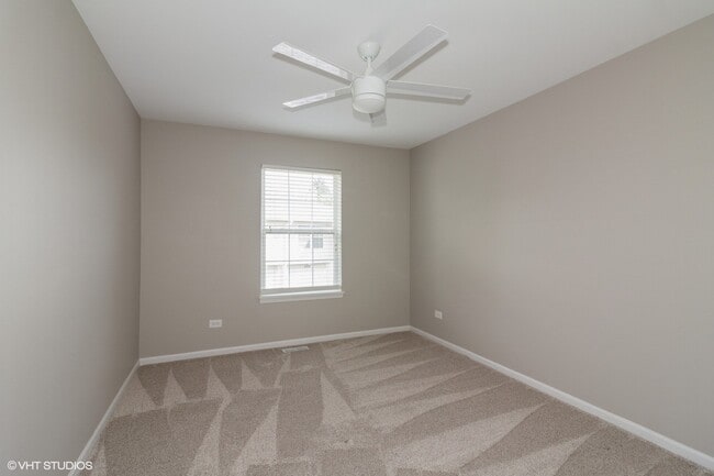 Building Photo - 627 Beaver Ct