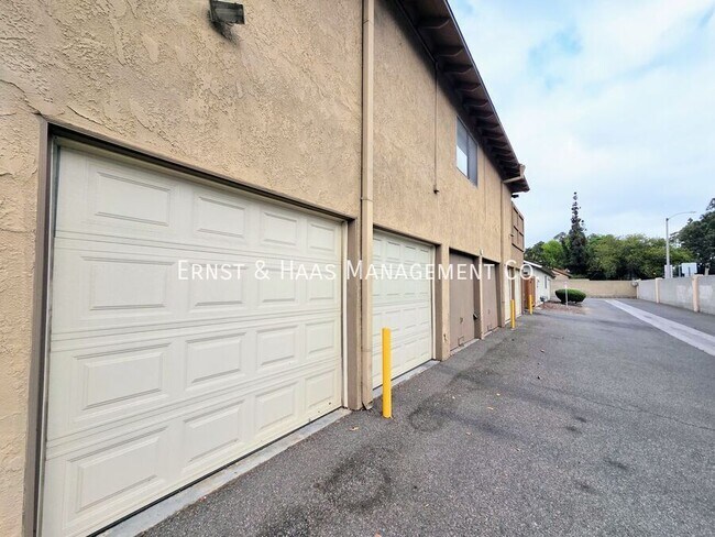 Building Photo - 16850 Sierra Vista Way