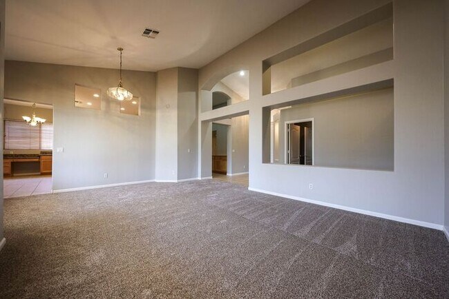 Building Photo - Now Available in Chandler! Spacious 4 Bedroom Home in Carino Estates!