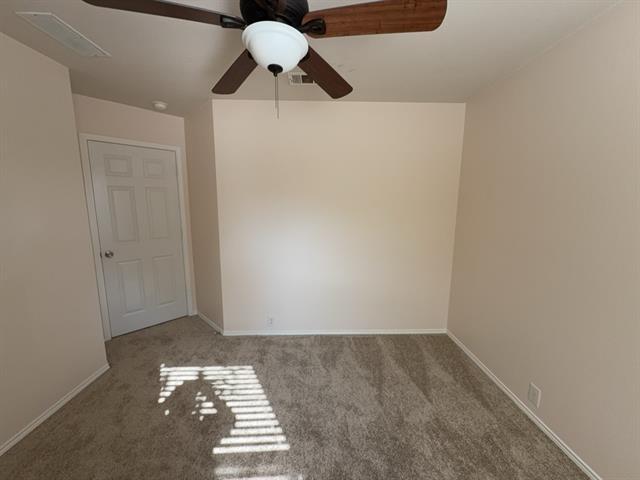 Building Photo - 3003 Elderberry Dr
