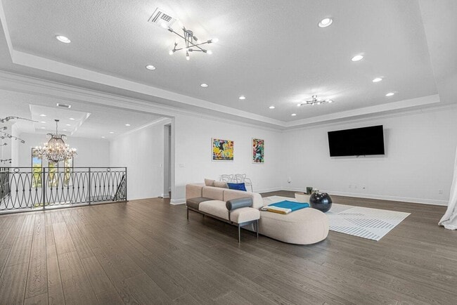 Building Photo - 13026 Artisan Cir