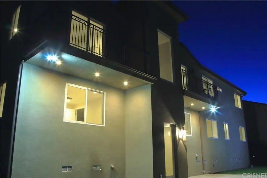Building Photo - 9349 Hillrose St