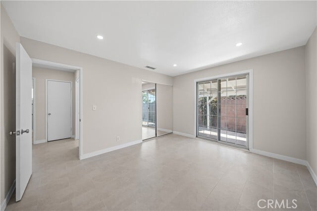 Building Photo - 1458 Sandia Ave