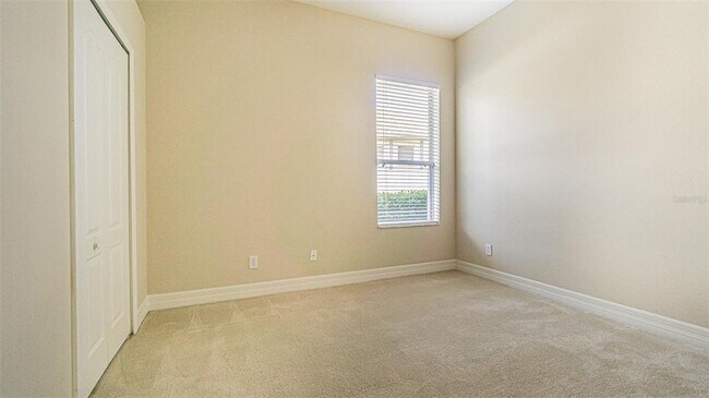 Building Photo - 20002 Heritage Point Dr