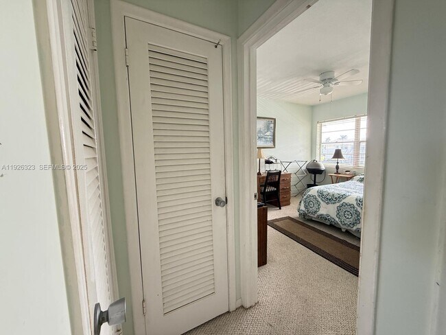 Building Photo - 90 Easthampton D