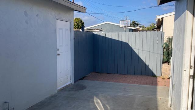 Building Photo - 172 Palomar St