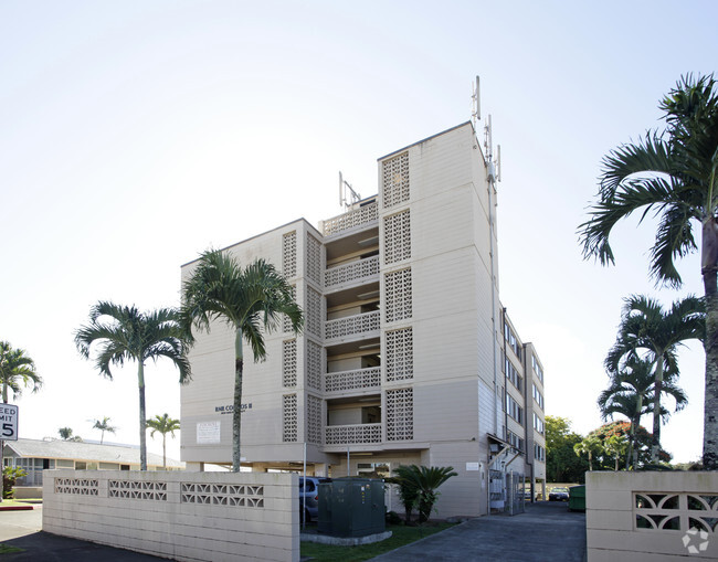 Building Photo - RNR Condominium II