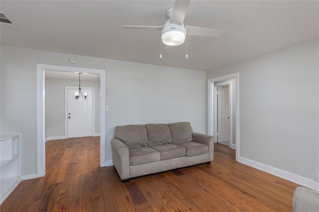 Building Photo - 4525 Almena Rd