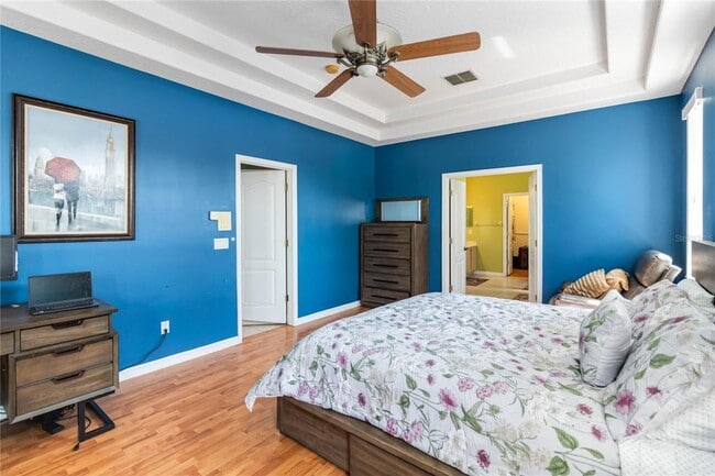 Building Photo - 12134 Shadowbrook Ln