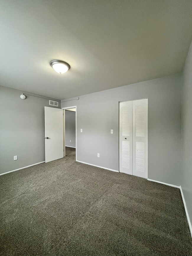 Building Photo - 11333 Old Goddard Rd