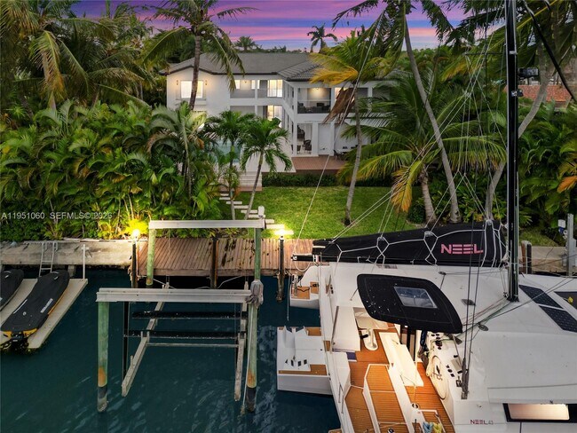 Building Photo - 431 Layne Blvd