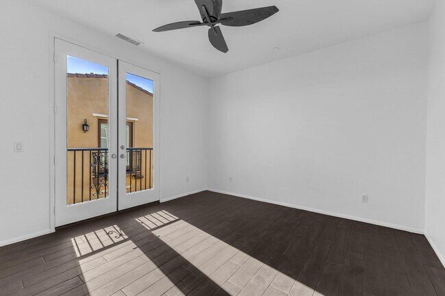 Building Photo - 162 Paseo Bravo